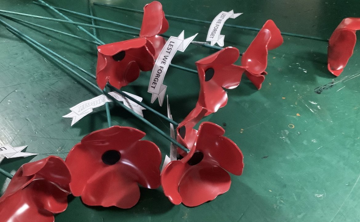 STBoughey's tweet image. 📸 Our KS3 DT club students crafted beautiful Remembrance poppies this week! 🌺 Their creativity and respect shine through as they honour those who served. Let's appreciate their dedication and remember the sacrifices made #LestWeForget #PoppyProject #KS3DTclub