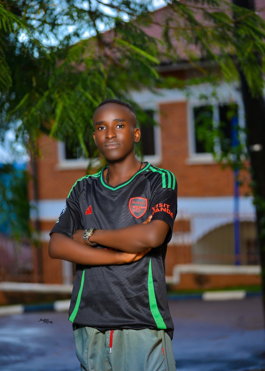 FenyaProLegacy's tweet photo. Call me paul wa Arsenal 
For the love of my tm 
#Arsenal https://t.co/lBzs5Fr7SS