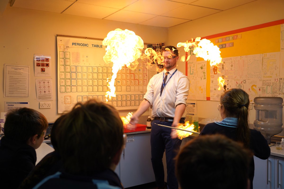 Cranford_Sch's tweet image. Junior Discovery Week wraps up with a bang! What an incredible week of inventing, creating, and exploring STEM! So proud of these young innovators and their amazing projects! To see more photos head to our Flickr: shorturl.at/KfCpy  🚀✨ #CranfordJunior #CranfordChallenge