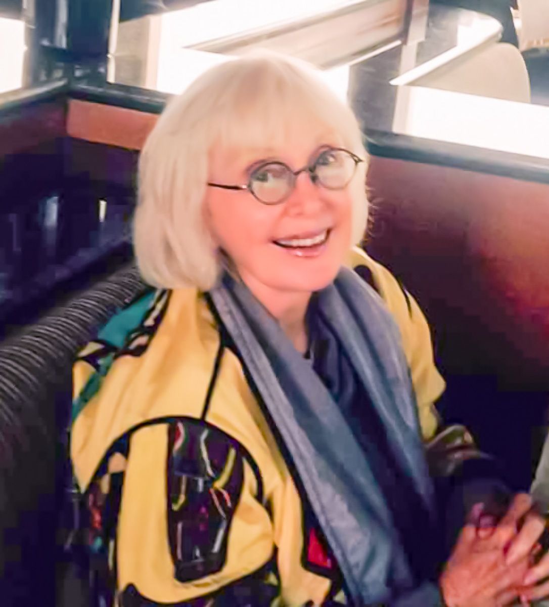 FrugalBookPromo's tweet image. “When it comes to reviews, I love the word persistent...but it applies to writing in general, right? I mean we’re writing books here. If that doesn’t take persistence, nothing does.” ~From #CarolynHowardJohnsons new 2nd ed. of #HowToGet GreatBookReviewsFrugallyandEthically