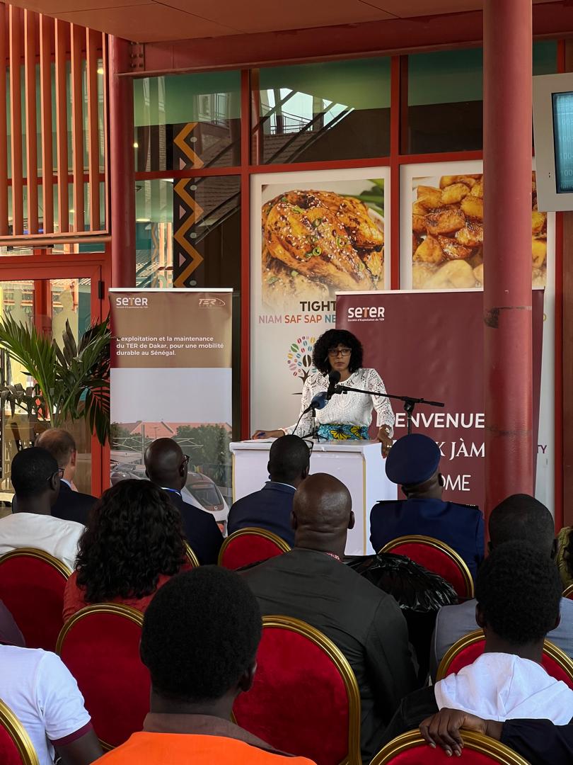 centretrainmar's tweet photo. Le Centre Trainmar de Dakar était présent au 2ème Forum de l'Etudiant organisé par la SETER &amp; SENTER , sur l'esplanade de la Gare du TER de Dakar.

#forumdeletudiant #ctd #centretrainmardedakar #dakar #senegal #garededakar #ter #transportlogistique #licence #master https://t.co/MikvdJDkhy
