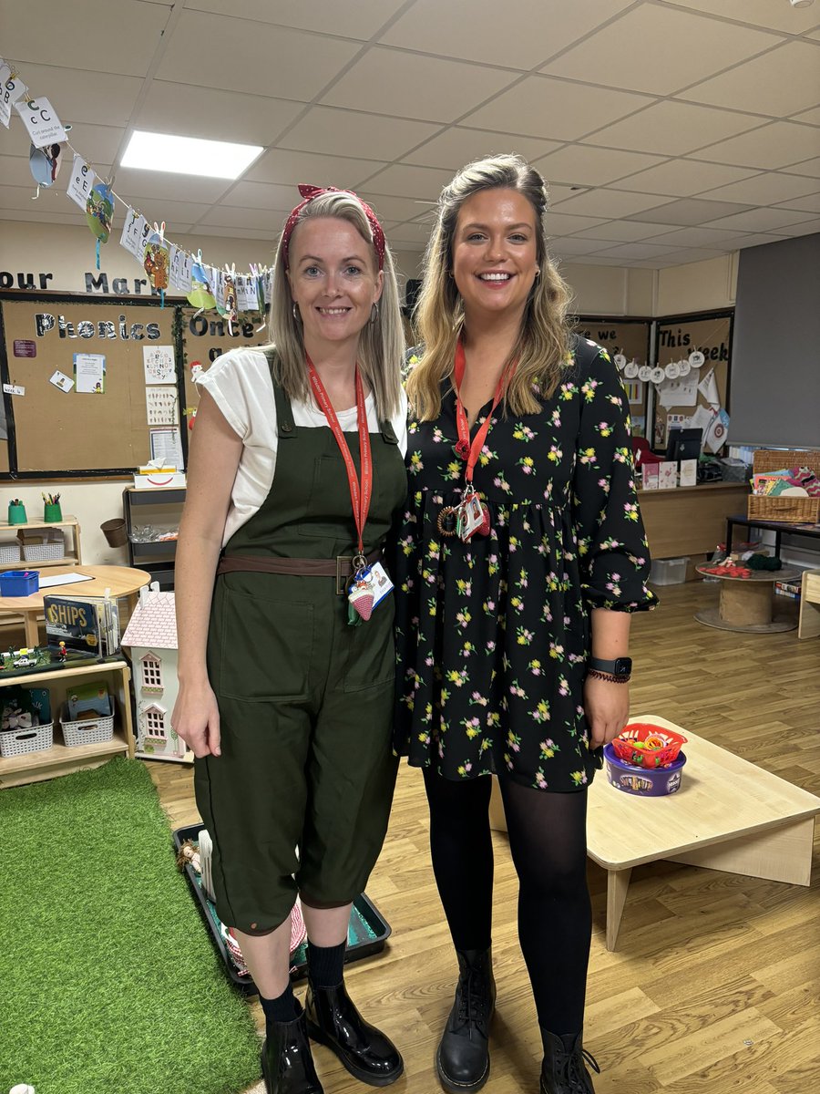 What a lovely day we’ve had in nursery for Remembrance Day 🤍