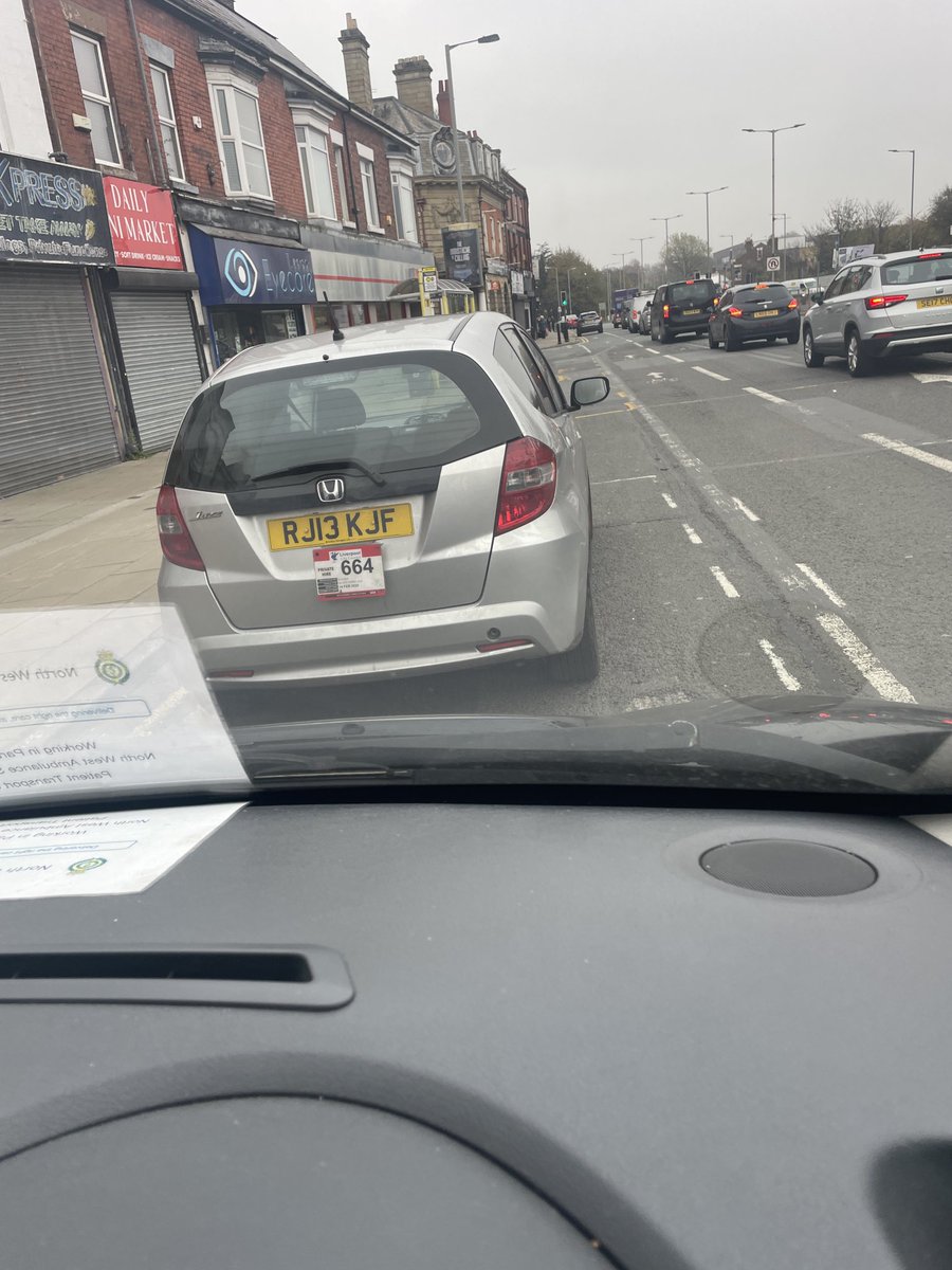mikeP2015's tweet image. WTF ! Whats are licensing thinking of how can 4 average size people safely and comfortably be transported in this vehicle totally ????ed council