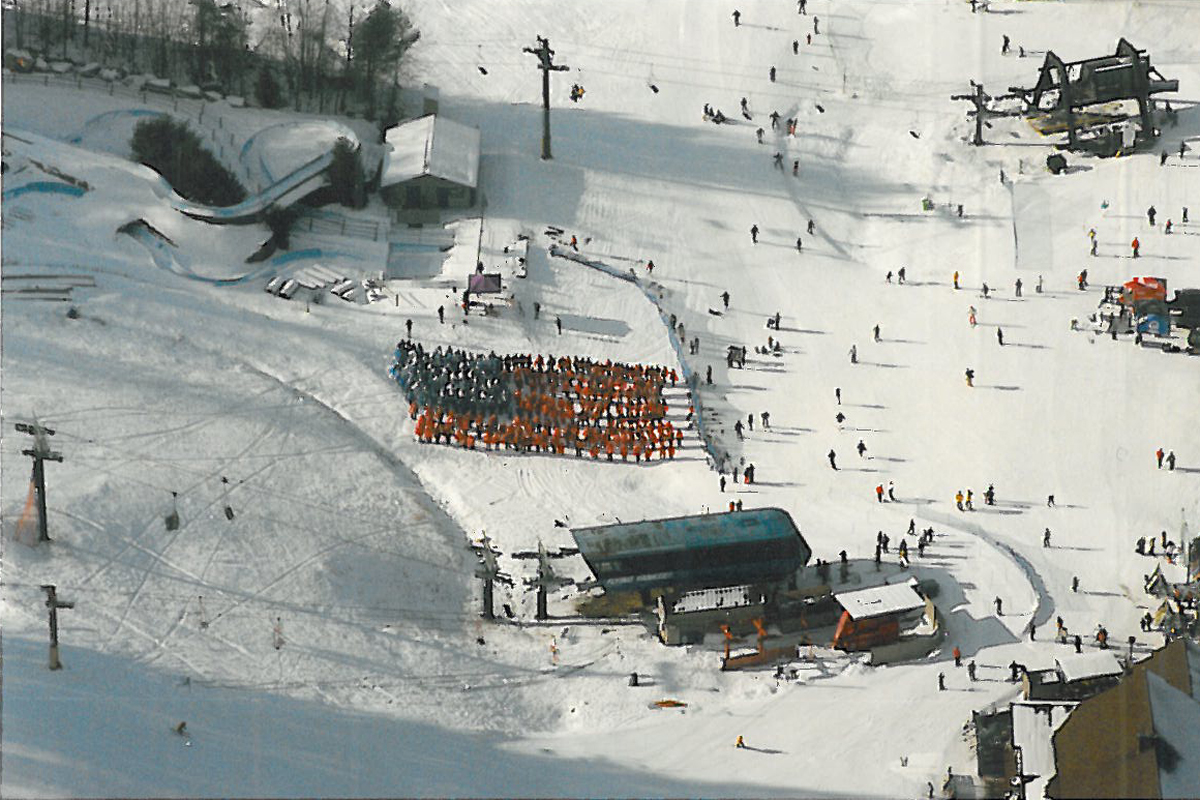 Ready to ride all season with exclusive military pricing? 🎿Lock in your Epic Military Pass today for unlimited, all-season access to your favorite resorts. Just $186 for Active &amp; Retired, and $597 for Veterans! ​
Visit the link below for more info.
bit.ly/3K6eLxL