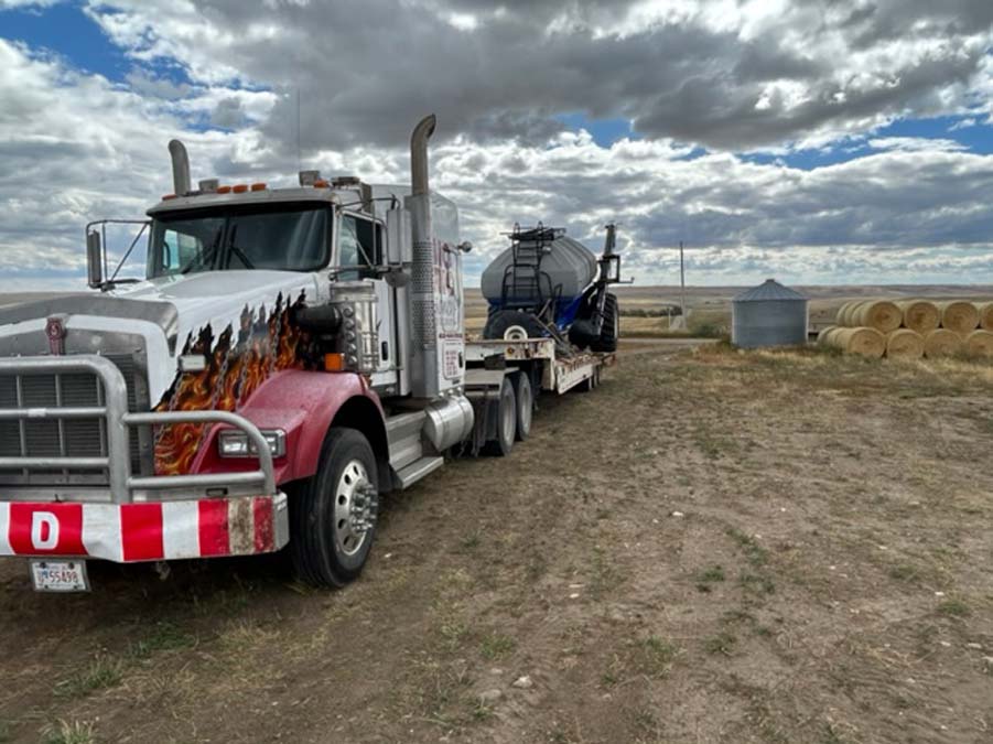 BigRigTowing's tweet photo. When a Heavy-Duty Tow Truck Is a Must
Some towing jobs require more than a standard tow truck, and Big Rig Towing &amp; Recovery has once again proven why we’re the go-to for heavy-duty towing.
Call 1 (866) 398-7444
#BigRigTowing #HeavyDutyTowing #towingservice #towingandrecovery https://t.co/idUVLrQKN9