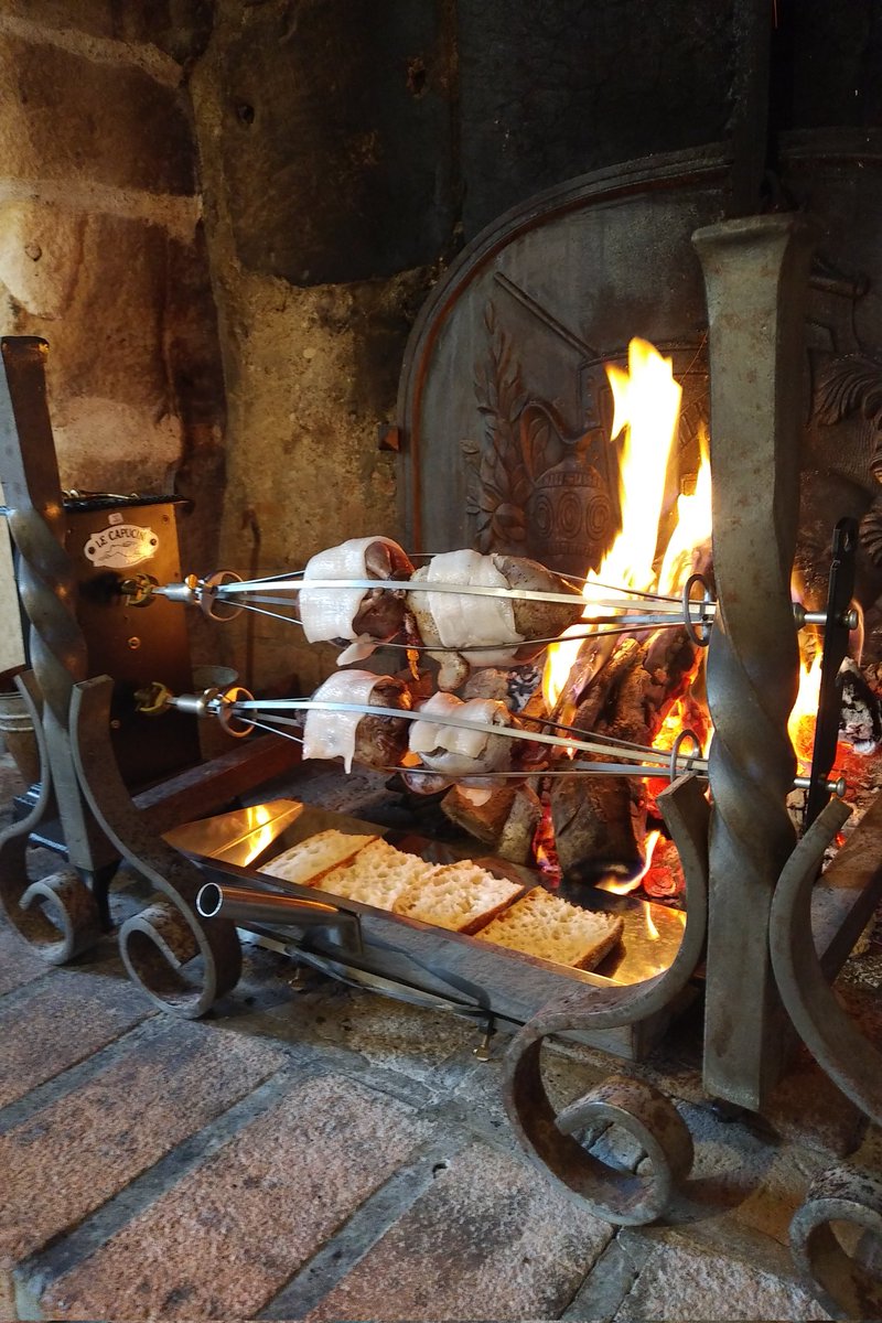 Bilan carbone de transport : 1km

Bilan carbone de cuisson : 0

Bilan carbone de transport du bois : 0

IM-BAT-TABLE

#Gibier
#Venaison
#ChassePartage