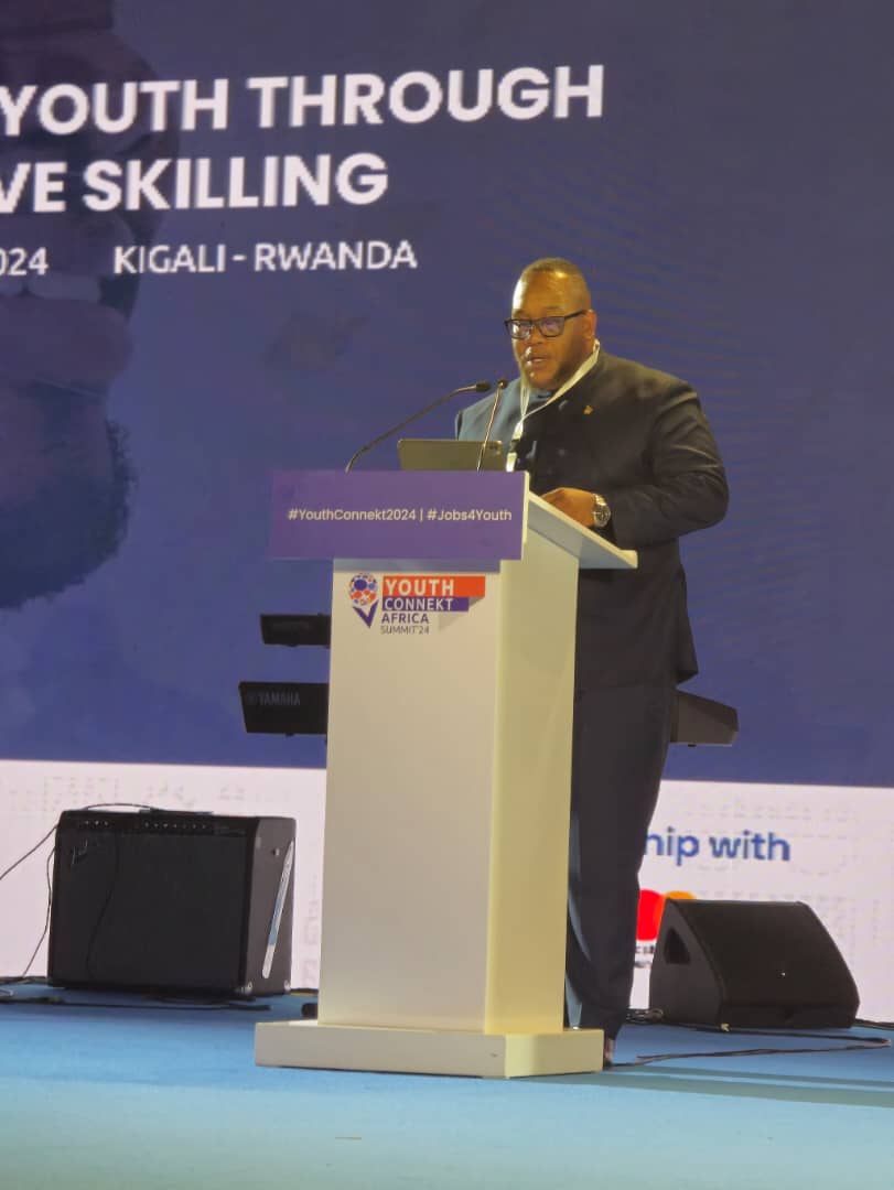 Shumbapazvese51's tweet photo. Deputy Minister Kudakwashe Mupamhanga is making waves at the Youth Connekt Summit in Kigali, Rwanda, which kicked off today and runs until November 11, 2024. The summit, officially opened by President Paul Kagame, aims to accelerate Agenda 2063's implementation by connecting https://t.co/bfaf16ODdr