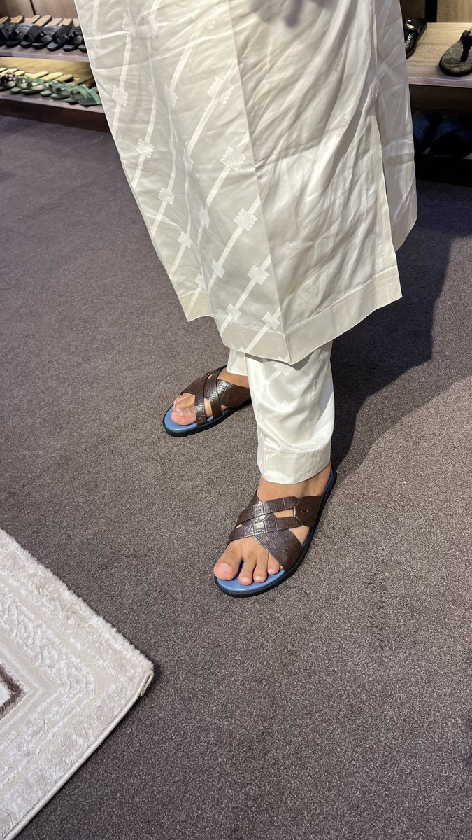 HMSSHOES tweet media