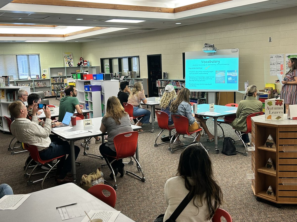Thanks to all who attended our Coffee Chat with Conway focused on Literacy!! Thank you @RNELitCoach for your very informative presentation!! #rnegreatthings