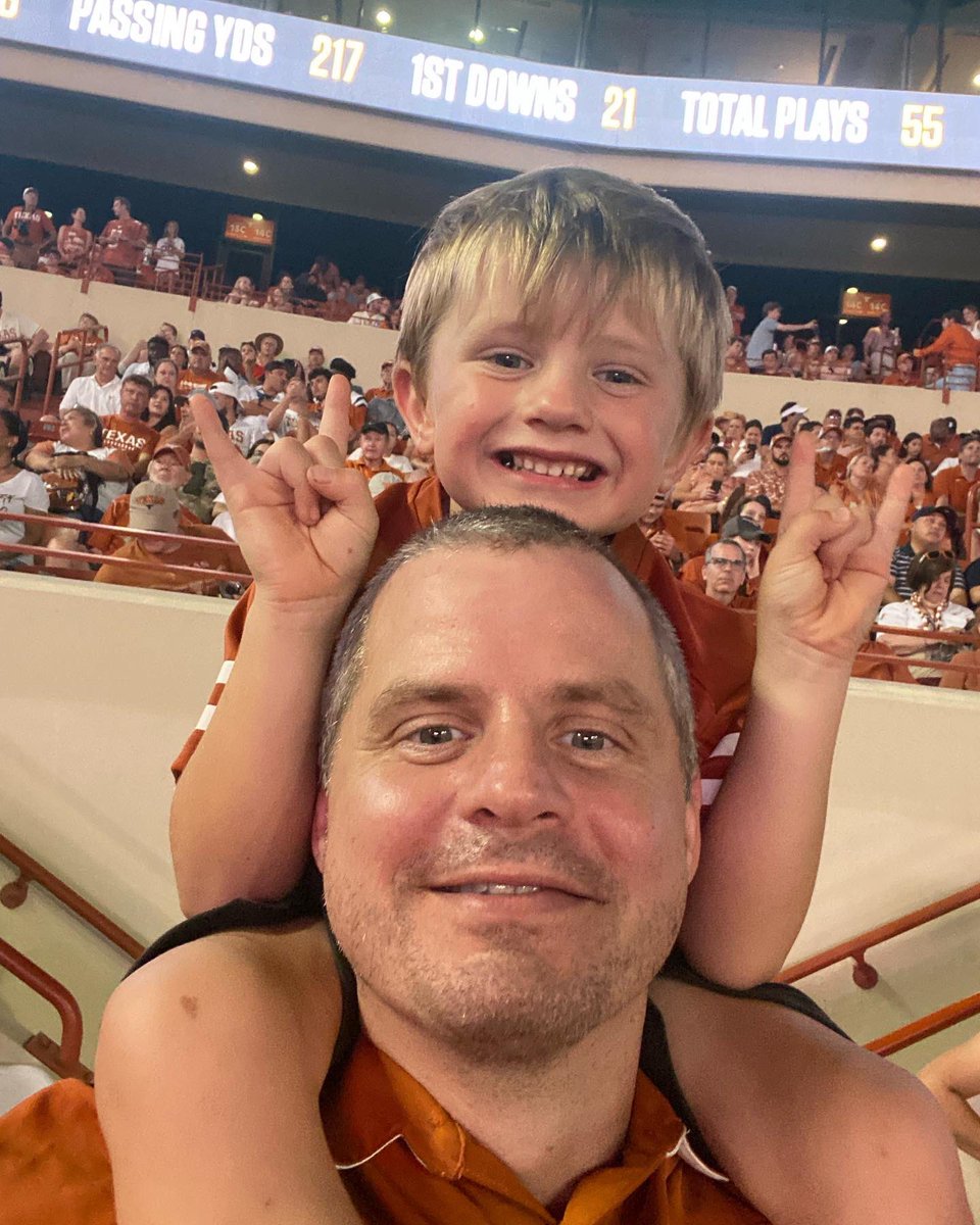andrewcdevine's tweet photo. @GPinks Because it’s been too long! He’s a huge Bevo nut. https://t.co/cqme1RfLRy