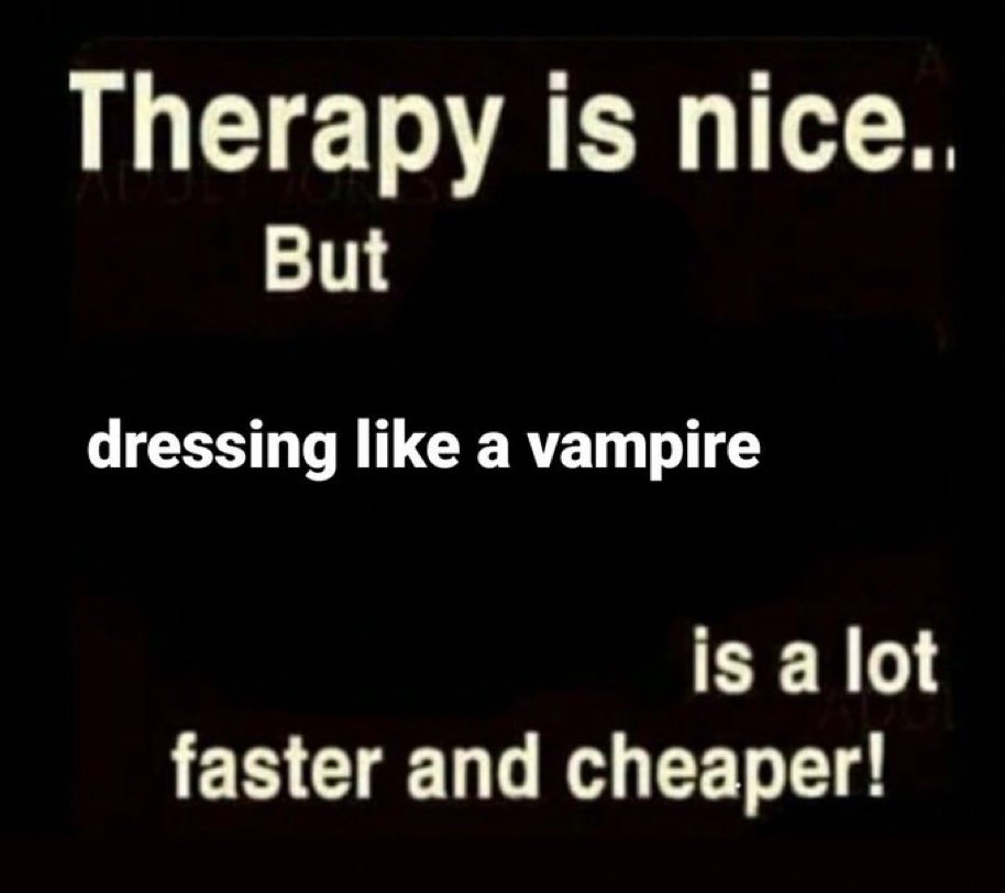 𝐭𝐡𝐞 𝐯𝐚𝐦𝐩𝐢𝐫𝐚 𝐬𝐡𝐨𝐰 🪦 (@horrorsthetics) on Twitter photo 