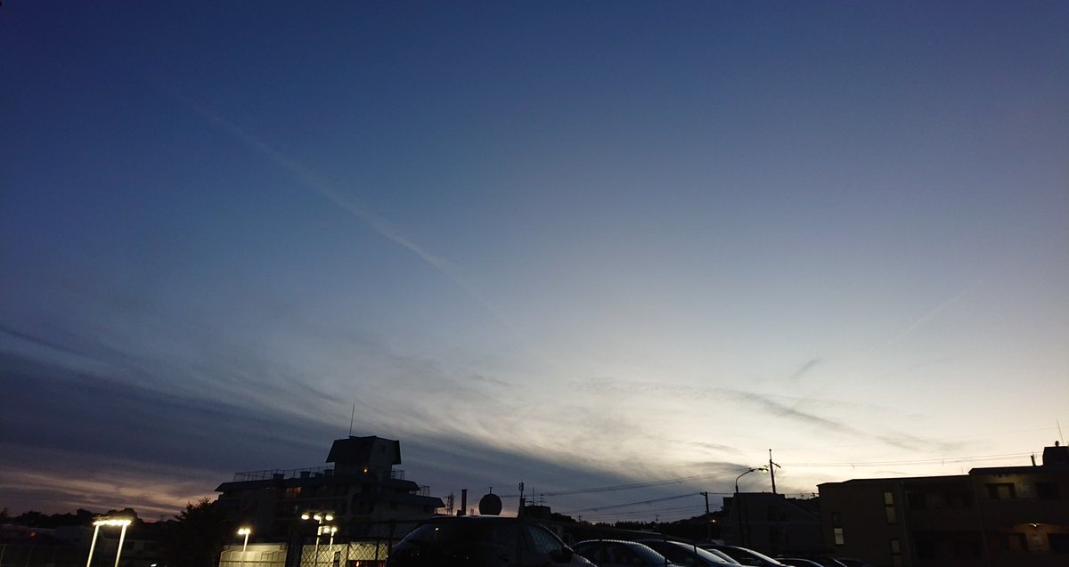 5980073's tweet photo. 今日2024年11月8日(金)#硫黄島 北東沖M4.5~5.2(米値)頻発,#中国 #チベット自治 M4.6,#トルコ 中部M4.7,#インドネシア #アンボン島 南沖M4.5,#エクアドル 中部M5.1,#チリ 南部西沖M6.2,#地震 😓要警戒⚠️
#earthquakes #夕焼け #sunset #Iwoto #China #Turkey #Indonesia #Ambon #Ecuador #Chile https://t.co/XBgKLMwVUH