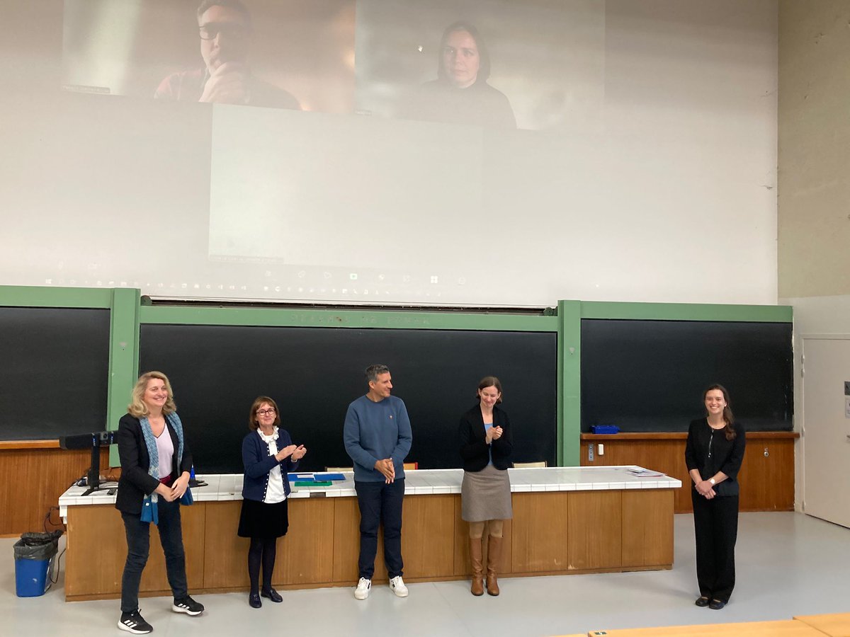 PACEA (@pacea_bordeaux) on Twitter photo Aujourd'hui notre collègue A. Le Cabec a présenté son HdR 'co-evolution of dental development and diet during the ontogeny of fossil hominids'. Une belle célébration! <a href="/univbordeaux/">Université de Bordeaux</a> <a href="/CNRSecologie/">CNRS Écologie & Environnement</a> Aujourd'hui notre collègue A. Le Cabec a présenté son HdR 'co-evolution of dental development and diet during the ontogeny of fossil hominids'. Une belle célébration! <a href="/univbordeaux/">Université de Bordeaux</a> <a href="/CNRSecologie/">CNRS Écologie & Environnement</a>