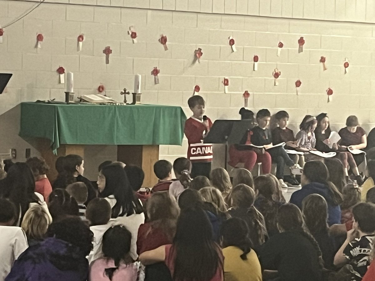 Yesterday our Griffon family took a moment to reflect on the many blessings &amp; peace we enjoy as Canadians because of the sacrifices of our veterans. Thank you Mme Schultz &amp; the grade 3 class for leading us in a beautiful &amp; memorable liturgy. N’oublions jamais.