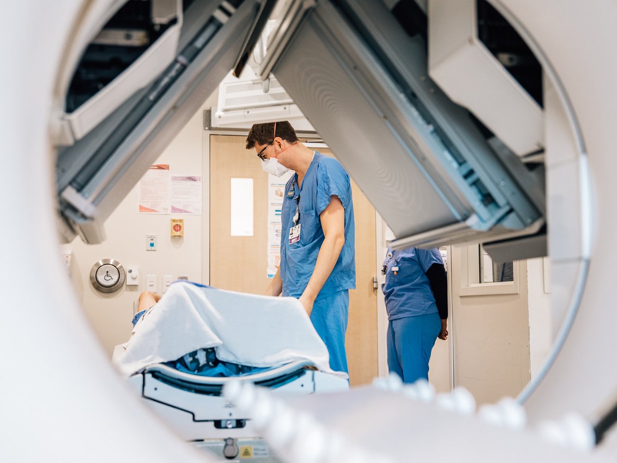 southlakehlth's tweet photo. Medical Radiation Technologists are essential to cancer care, combining compassion with advanced tech. From MRIs to PET-CTs, they produce images that guide diagnoses & treatments, all with patient safety in mind. Thank you, MRTs, for your skill and dedication! #MRTWeek https://t.co/hstczQfV8t