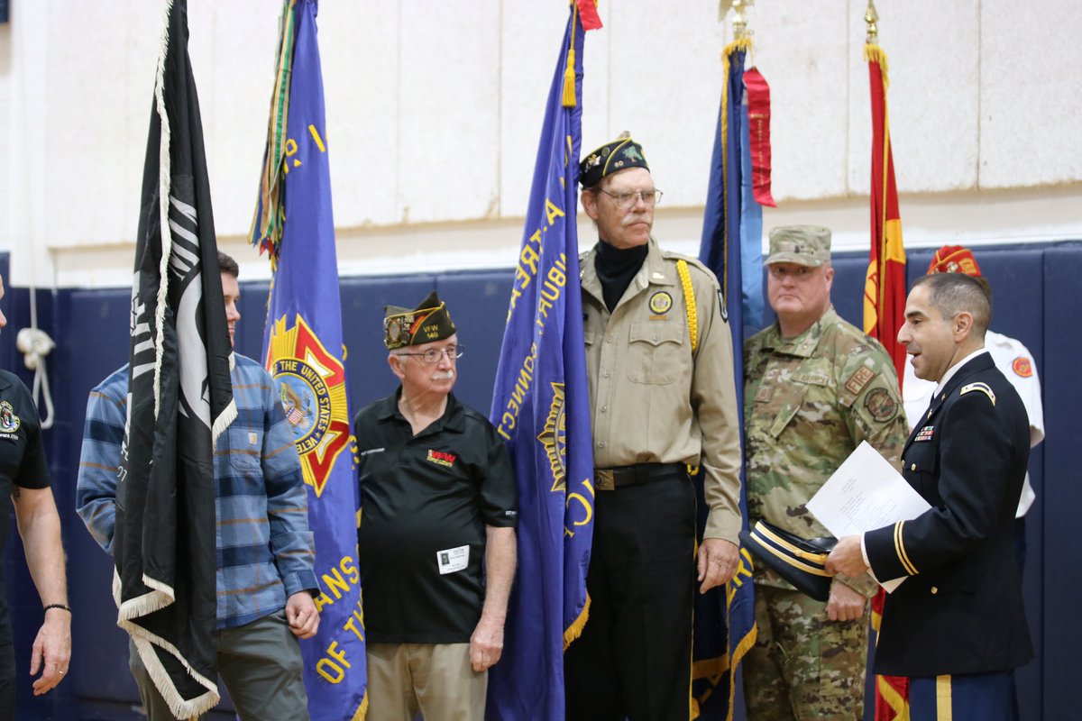 Ihsmustangs's tweet photo. From the bottom of our hearts, we at Immaculate thank all of the veterans who joined us today for our assembly. Your service and sacrifice have shaped our nation and we are forever grateful for your courage and commitment. #IHSStudentLife #Gratitude #ForThoseWhoServed https://t.co/Me32yiISwH
