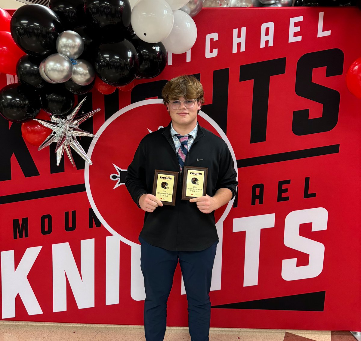 Congratulations to Jedd Ramold who was named Offensive and Special Teams Player of Year! These awards were voted on by his teammates and coaches. #DDTs