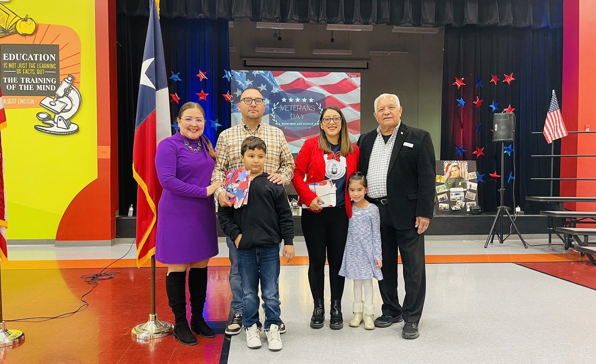 ReyesElementary's tweet photo. Veteran’s Day 💚 and Family Military Month 💜 Thank you to our Retired Congressman Silvestre Reyes and Dr. Reyes, Ex. Dir. of @CISD_SSS , CHS NJROTC, Mr. Macias, Music Teacher, PTO for decorating out stage #BeCanutillo 🦅 #purplestar https://t.co/Pke8bobceS