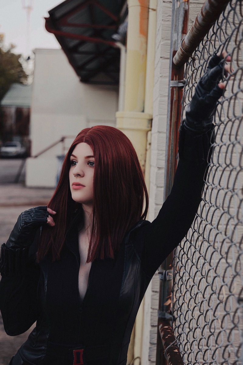 ecchiguts's tweet photo. 𝙄’𝙢 𝙖𝙡𝙬𝙖𝙮𝙨 𝙥𝙞𝙘𝙠𝙞𝙣𝙜 𝙪𝙥 𝙖𝙛𝙩𝙚𝙧 𝙮𝙤𝙪 𝙗𝙤𝙮𝙨 🕷️💋
📸 by @Black0wl18
#marvel #cosplay #blackwidowcosplay #blackwidow #marvelcosplay #comics #comicscosplay #avengerscosplay #natasharomanoff #blackwidowmovie https://t.co/CcgL4AFBJ9