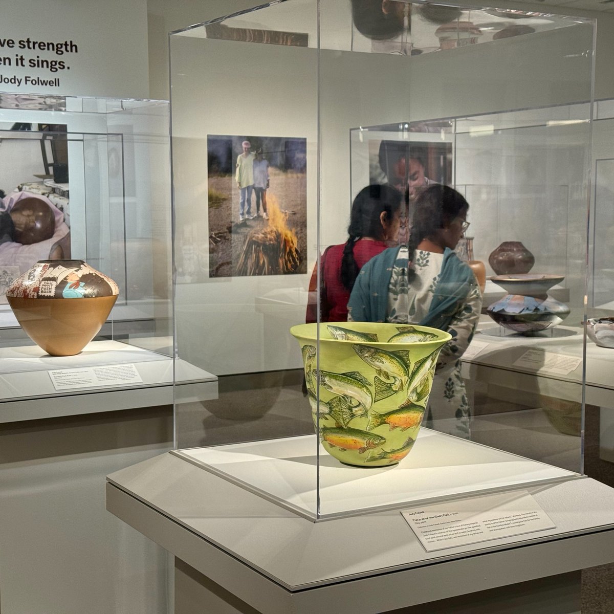 This Sunday, join us for a conversation with artist Jody Folwell discussing her work and exhibition “O’ Powa O’ Meng: The Art and Legacy of Jody Folwell” at Mia.

Sunday, November 10 at 2 pm. Reception to follow. Free tickets: bit.ly/4fduEjQ