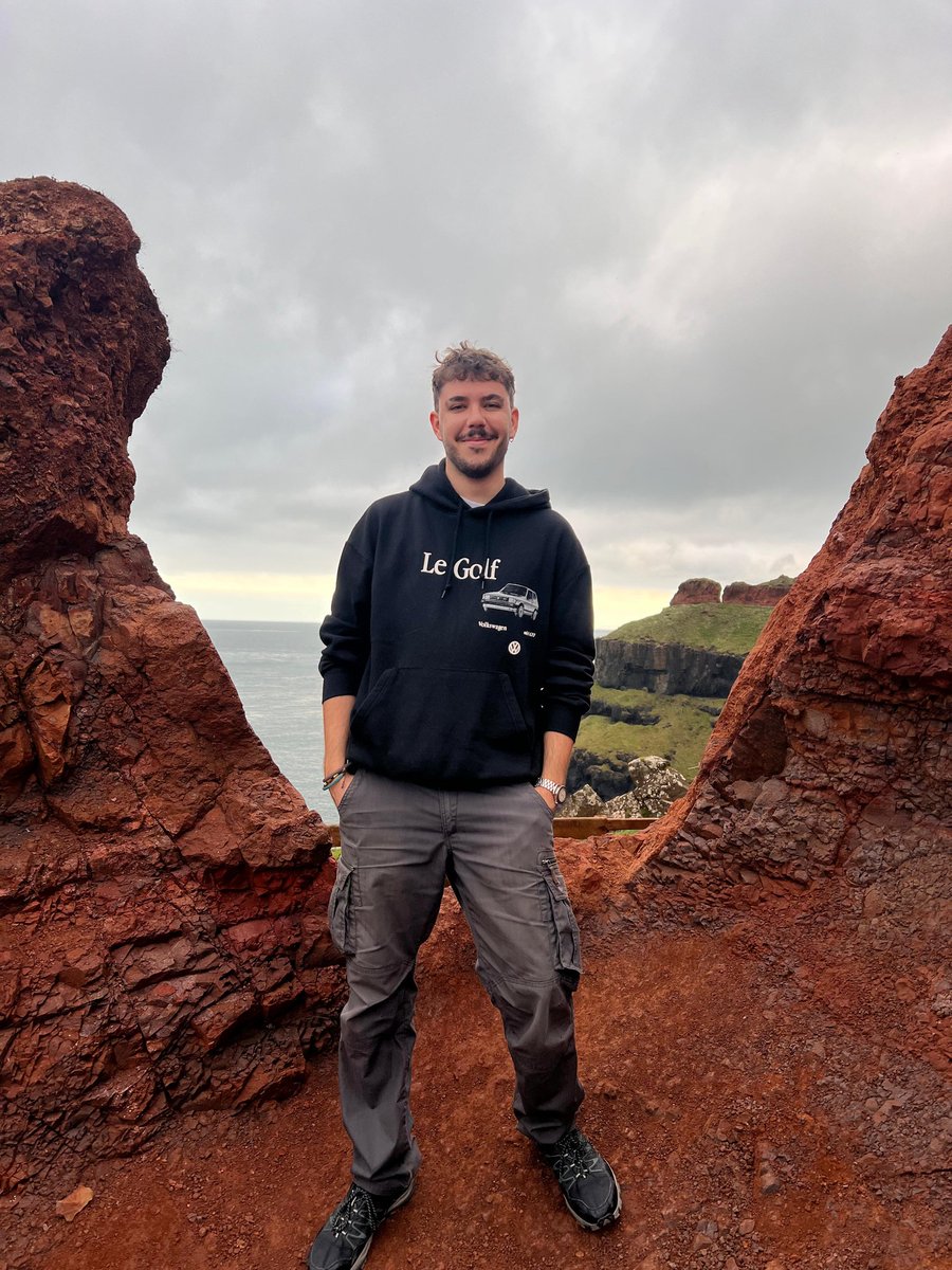 pablusk_y tweet media