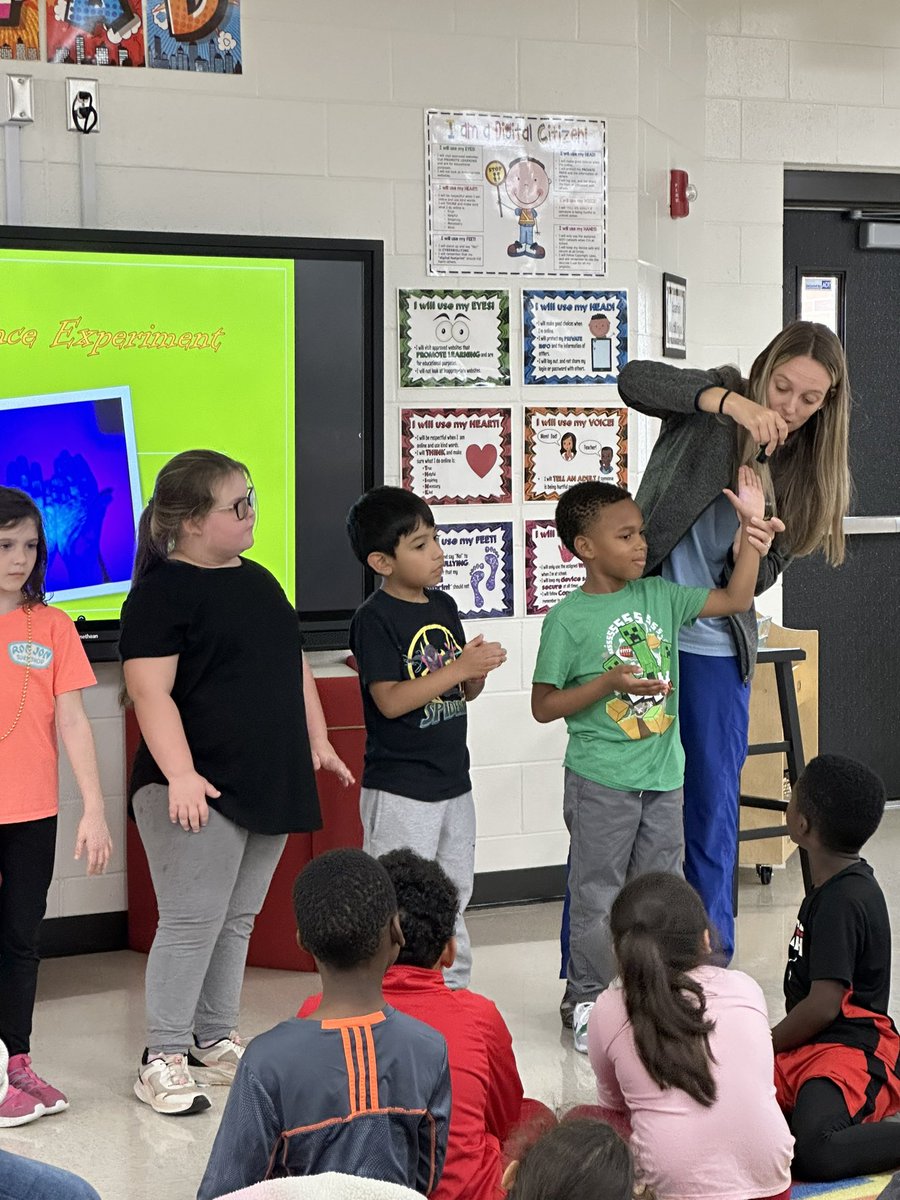 Chloe Ann tweet media