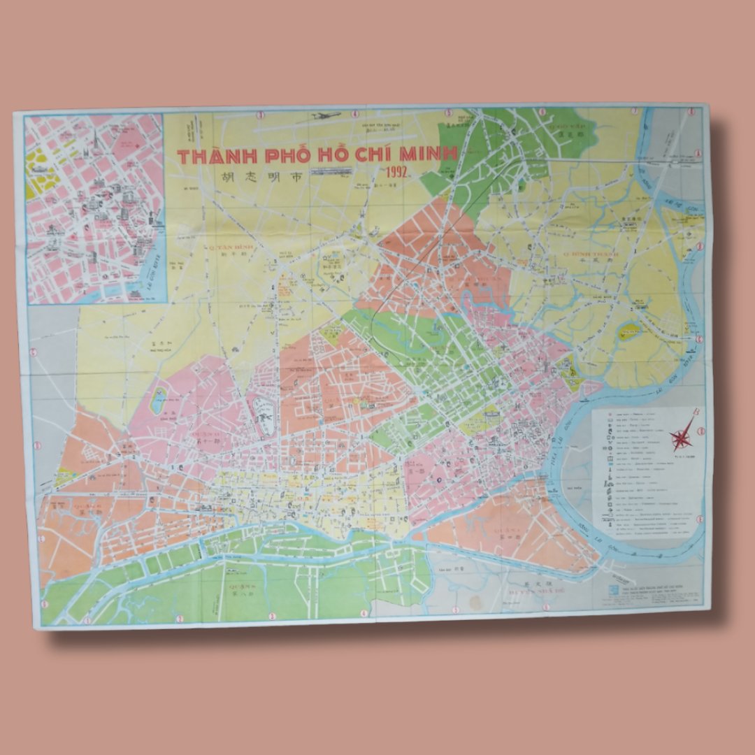 mapmapnmap's tweet image. 🗺️ Discover the vibrant history of Ho Chi Minh City with this 1992 map! A colorful snapshot of Vietnam's cultural and urban landscape. Perfect for lovers of geography, history, and vintage cartography. A unique gift idea for any collector! ✨