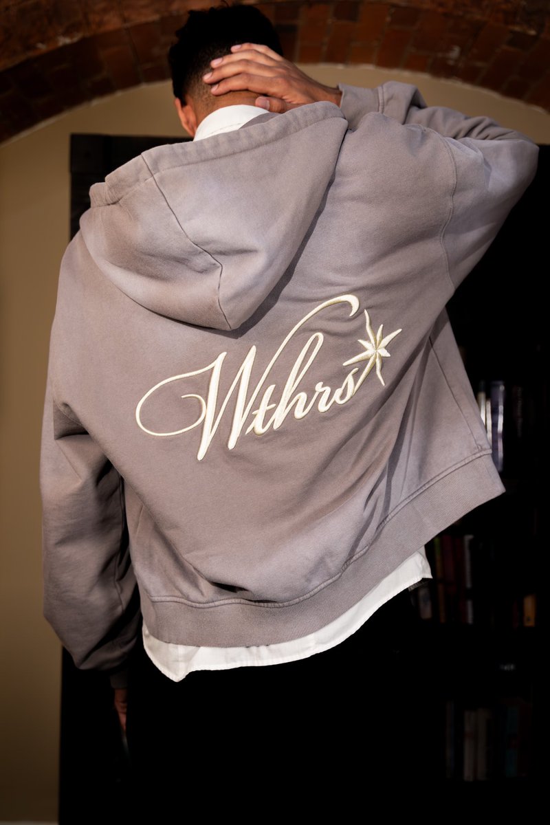 MrJimmyWeathers's tweet photo. New Hoodies Dropping Tomorrow https://t.co/kj8zPRCsgM