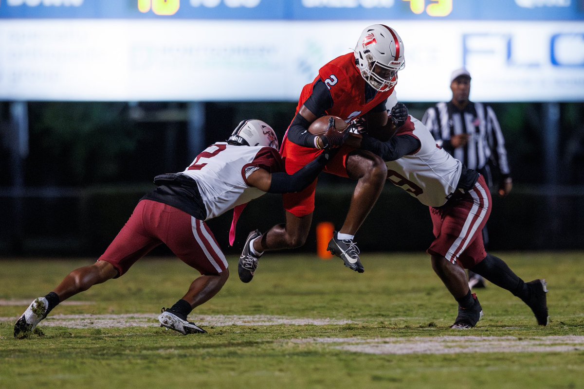 6’2 190lbs Wr 
D1 Bounce Back
Dec Grad
hudl.com/v/2QQmWk