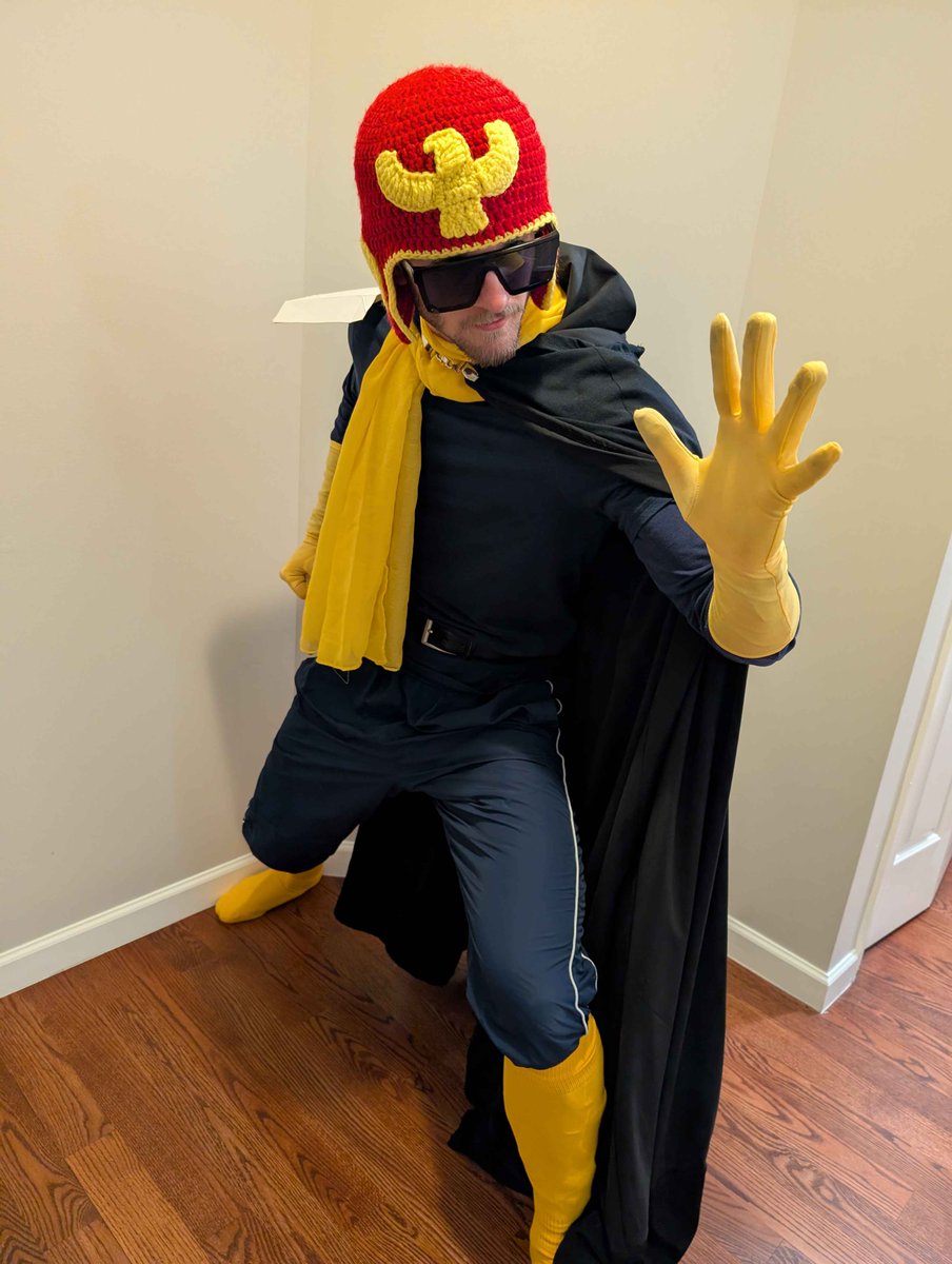 TheDeltaSmasher's tweet image. Late Halloween post because I forgot