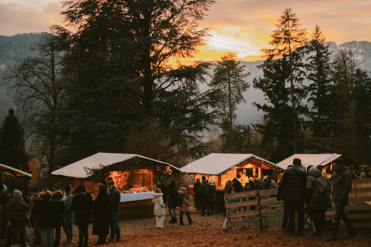 📷Sabato 23 novembre inizia il Mercatino di Natale Asburgico a Levico Terme (TN): tuttomercatinidinatale.it/mercatini-nata…

#levico #levicoterme #visitlevicoterme #visitvalsugana #visittrentino #mercatinodinatale #trentino #natale #trentinoaltoadige #natalelevico #mercatinodinatalelevico