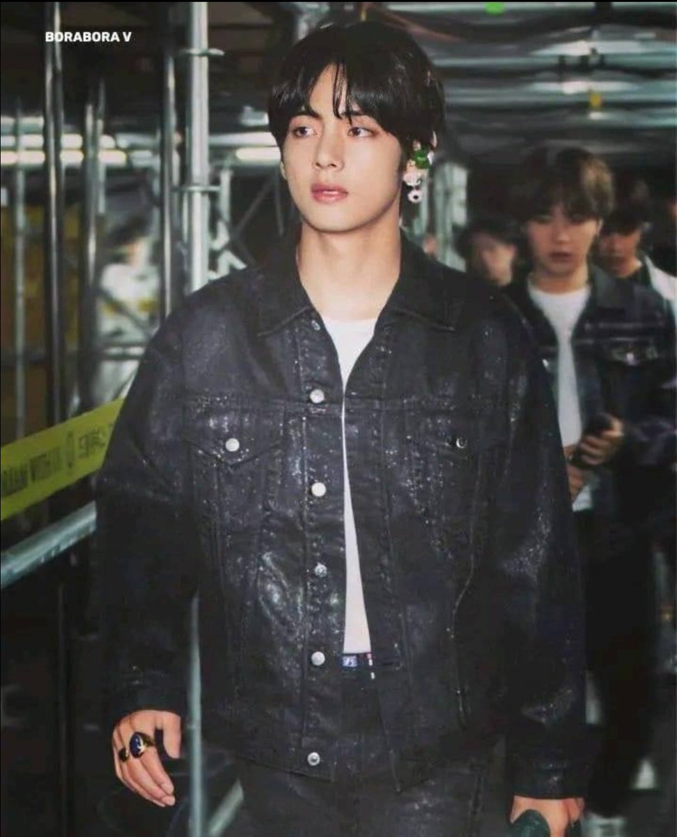 <a href="/TaehyungWebsite/">Taehyung Website</a> I voted #V for #2024MAMAVOTE