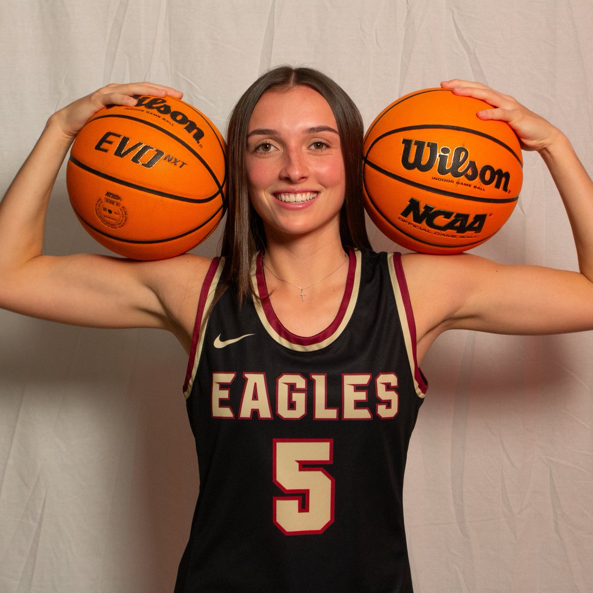 BCAthletics's tweet photo. ballin' 🏀

Both BC basketball teams open the season on the road tonight. @BridgewaterWBB competes in Harrisonburg at the EMU Route 42 Classic, while @BridgewaterMBB heads to the Keystone State

#BleedCrimson #GoForGold https://t.co/SY5CsaQBjB