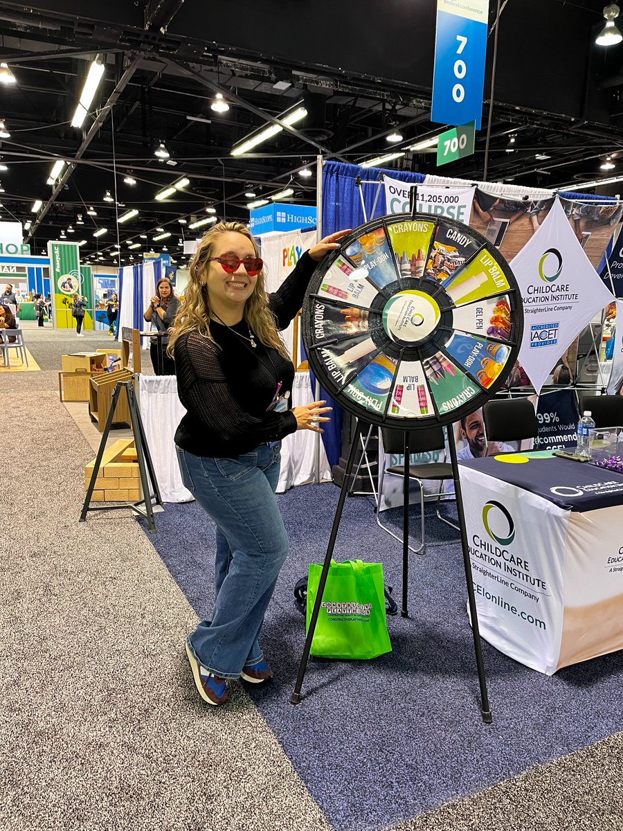 DCAEYC's tweet image. Day two at #naeycAC 2024 was even more fun than the first day! Along w/ discovering great companies and organizations on the Expo floor, we also got to hang out with our friends from @policyequity at their National Partner Mixer! Thank you for your support and partnership!