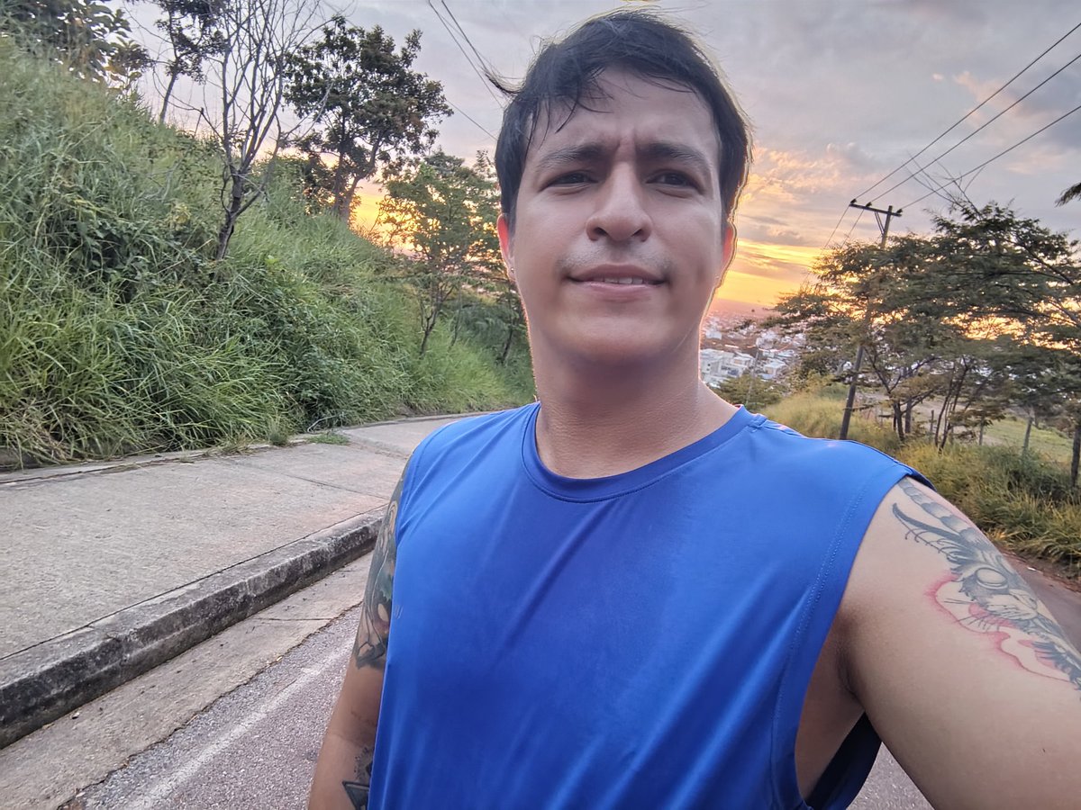 JosephLizcano1's tweet photo. https://t.co/8yqKyVRC0c