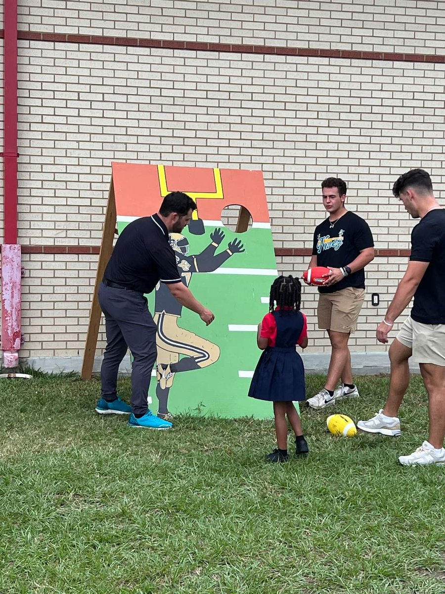 Katherine Lemoine tweet media