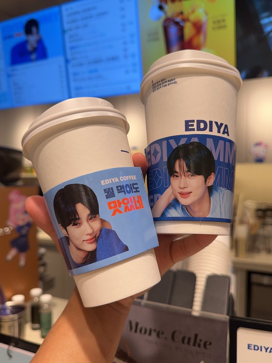 kyawkokohtoo86's tweet photo. EDIYA &amp; BYEON WOO SEOK Collaboration 

#ediya #변우석 #byeonwooseokedit 

#ediya&amp;byeonwoseokcollaboration 

#변우석팬아트 #Byeonwooseokfanart  #ByeonWooSeok https://t.co/Hqs165QsYw