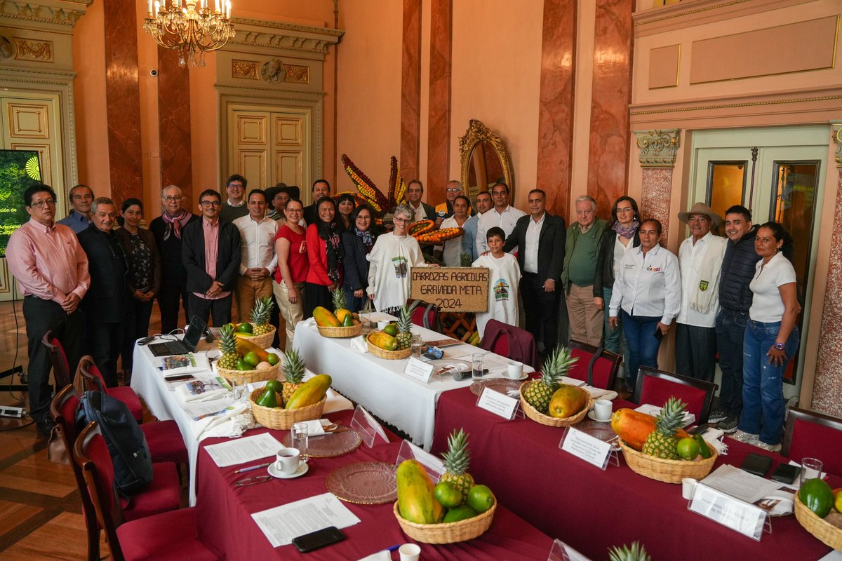 InsCulturaMeta's tweet photo. ¡Seguimos avanzando!

Después de dos años, las Carrozas Agrícolas de Granada, lograron la postulación para formar parte de la Lista Representativa del Patrimonio Cultural Inmaterial de la Nación. 

El Gobierno Departamental esta comprometido con esta importante manifestación. https://t.co/ZAb5W4Rn99