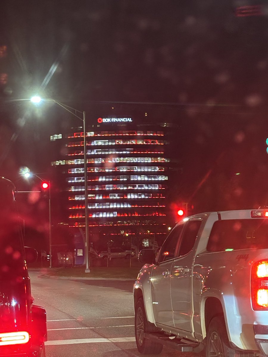 kellimarks's tweet image. Can you guess where I am?