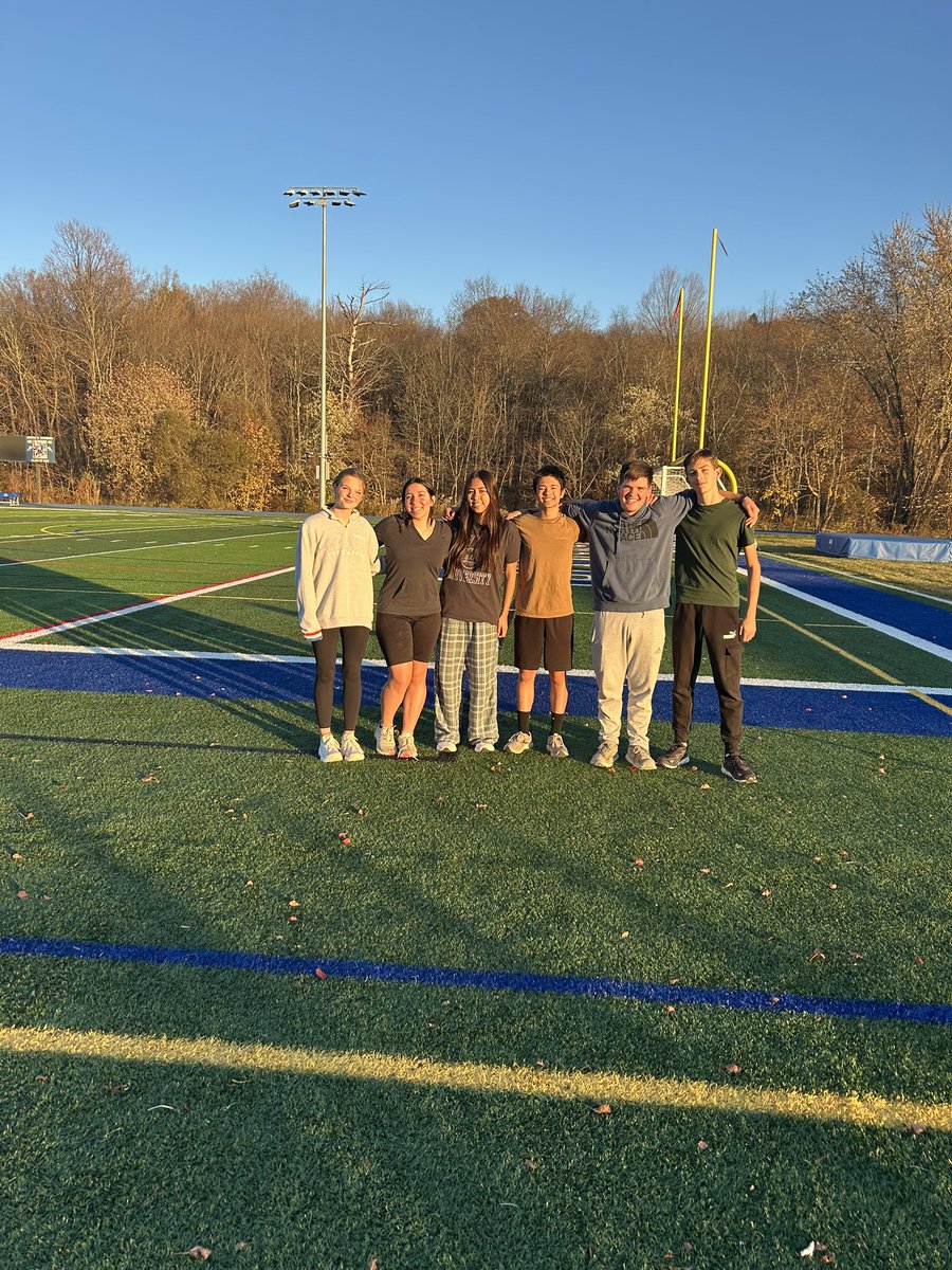 Mahopac XC tweet media