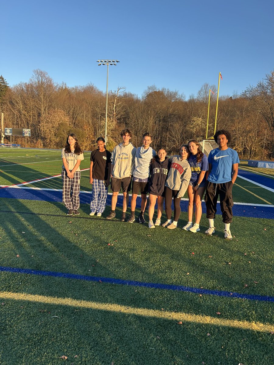 Mahopac XC tweet media