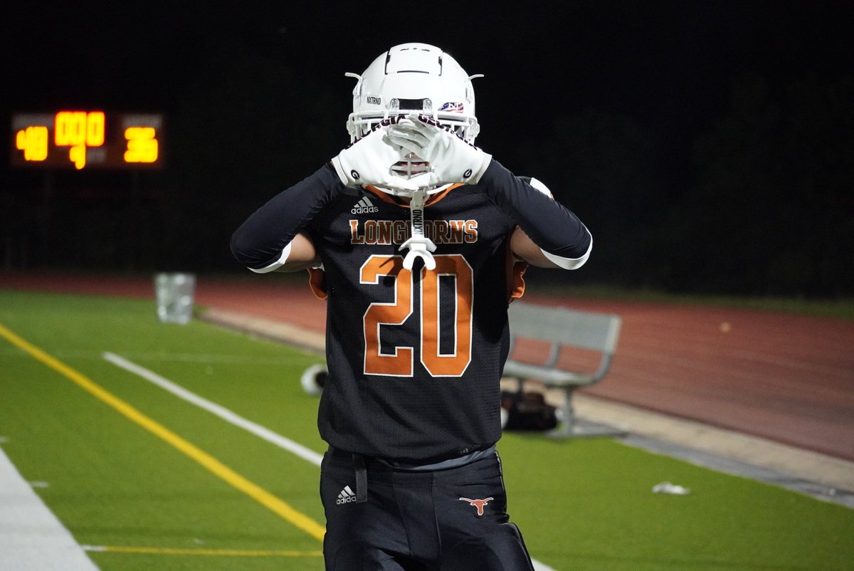 J. Aguilar (@junio_world) on Twitter photo More pics of <a href="/DobieLonghornFB/">Dobie Longhorn Football</a> freshmen orange season finale vs Manvel.
HORNS UP 🐂
<a href="/KSchulba/">Kevin Schulba</a>
<a href="/TamyriL/">Tamyri Love</a>
<a href="/WashingtonJyles/">Jyles Washington 🦍</a>
<a href="/Jay23Aguilar/">Jaylen Aguilar</a> More pics of <a href="/DobieLonghornFB/">Dobie Longhorn Football</a> freshmen orange season finale vs Manvel.
HORNS UP 🐂
<a href="/KSchulba/">Kevin Schulba</a>
<a href="/TamyriL/">Tamyri Love</a>
<a href="/WashingtonJyles/">Jyles Washington 🦍</a>
<a href="/Jay23Aguilar/">Jaylen Aguilar</a>