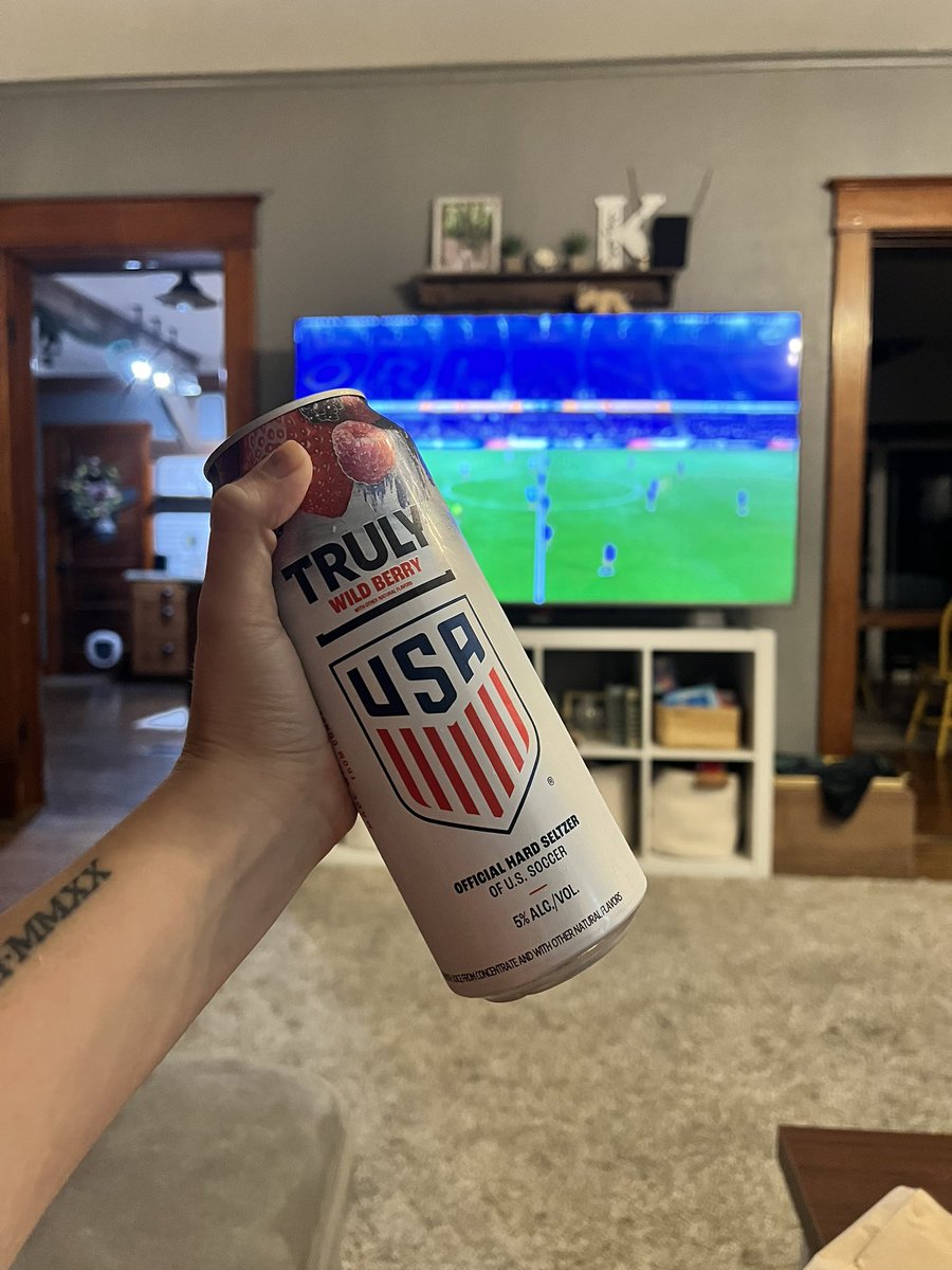 CarlyKulzer's tweet photo. It’s @NWSL playoff time! ⚽️💥 https://t.co/XvuxnunQ2C