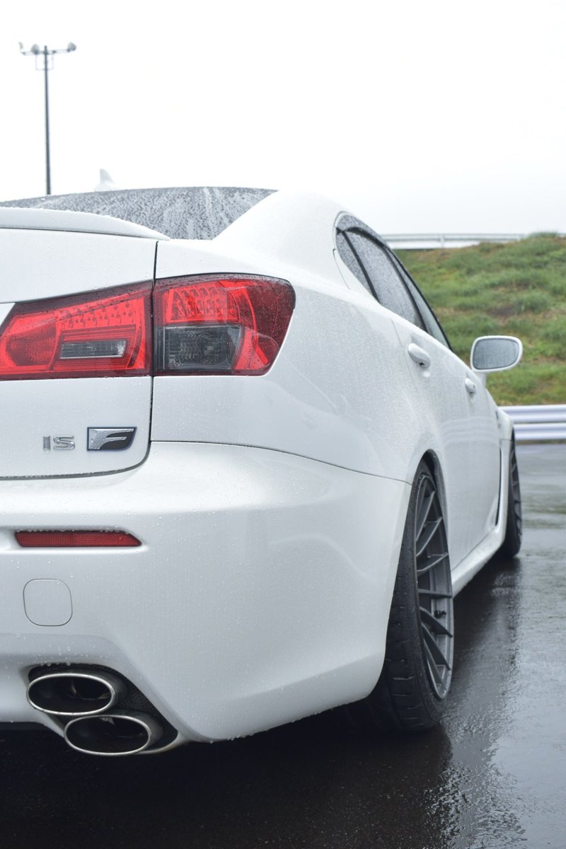 GUU7YEgb3ueGkh1's tweet photo. 先月納車
とりあえずガンメタのFからパーツ移植したりした
もう少し車高上げないとガレージの出入りでバンパーじゃない何かがぶつかる

#lexus #lexusisf #isf #toms #trd #lems #use20 #2urgse #fullexhaust #novum #xyz #esprit #bbs #bbslm #badmoon #biot #326power  #レクサス https://t.co/I17pUsybKN