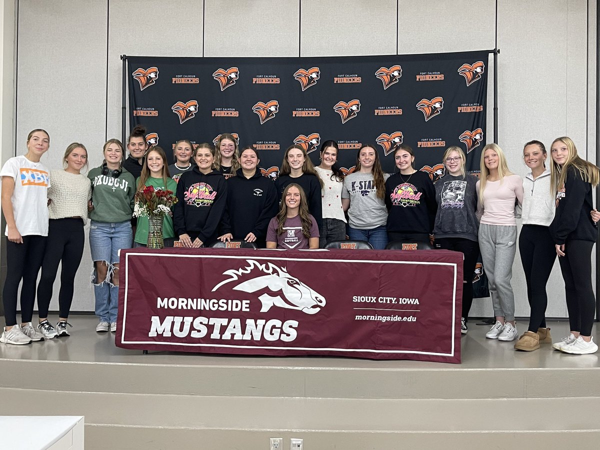 Anna Taylor tweet media