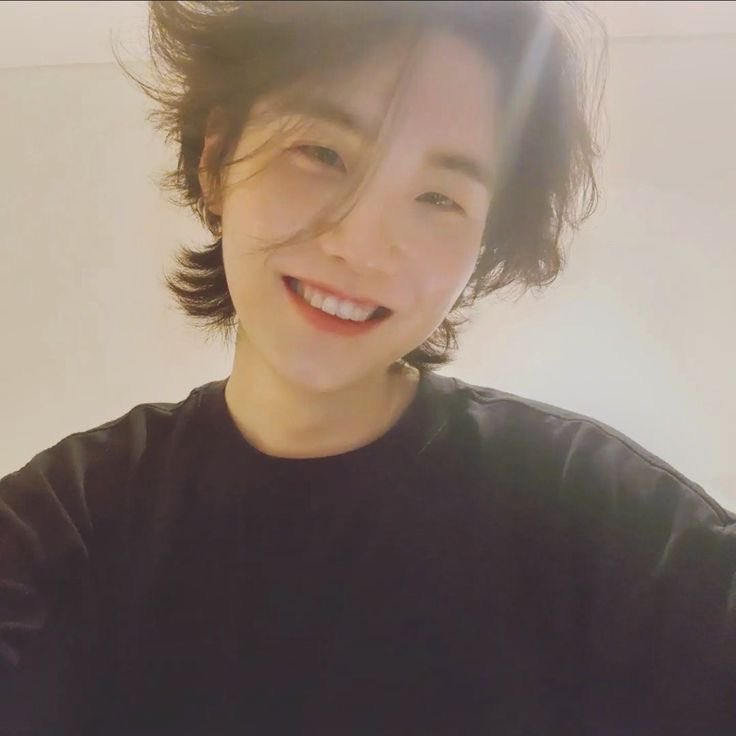 📁 (@houriyng) on Twitter photo 