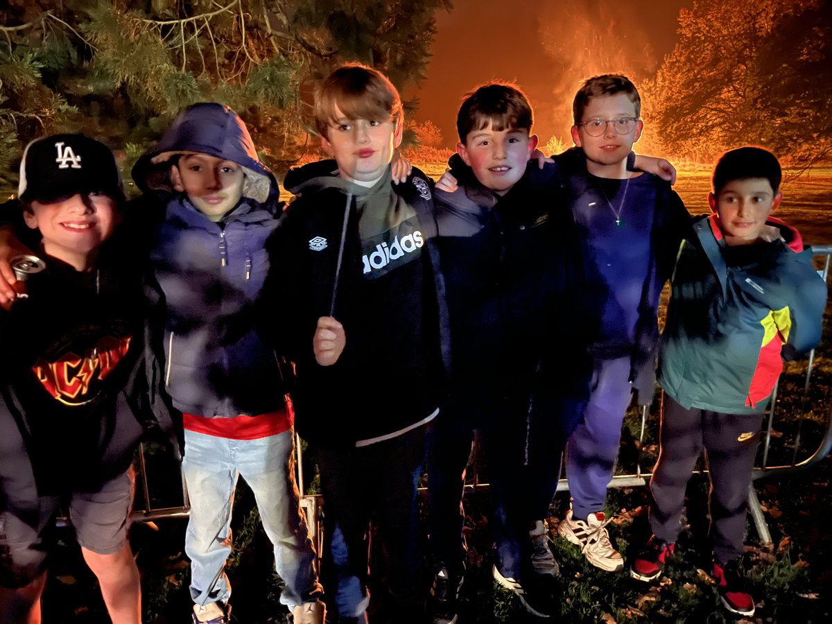 Another fantastic fireworks fiesta tonight <a href="/StGabrielsNews/">St Gabriel's School</a> <a href="/HeadStGabriels/">Richard Smith</a> <a href="/stgabrielspta/">St Gabriel's PTA</a>