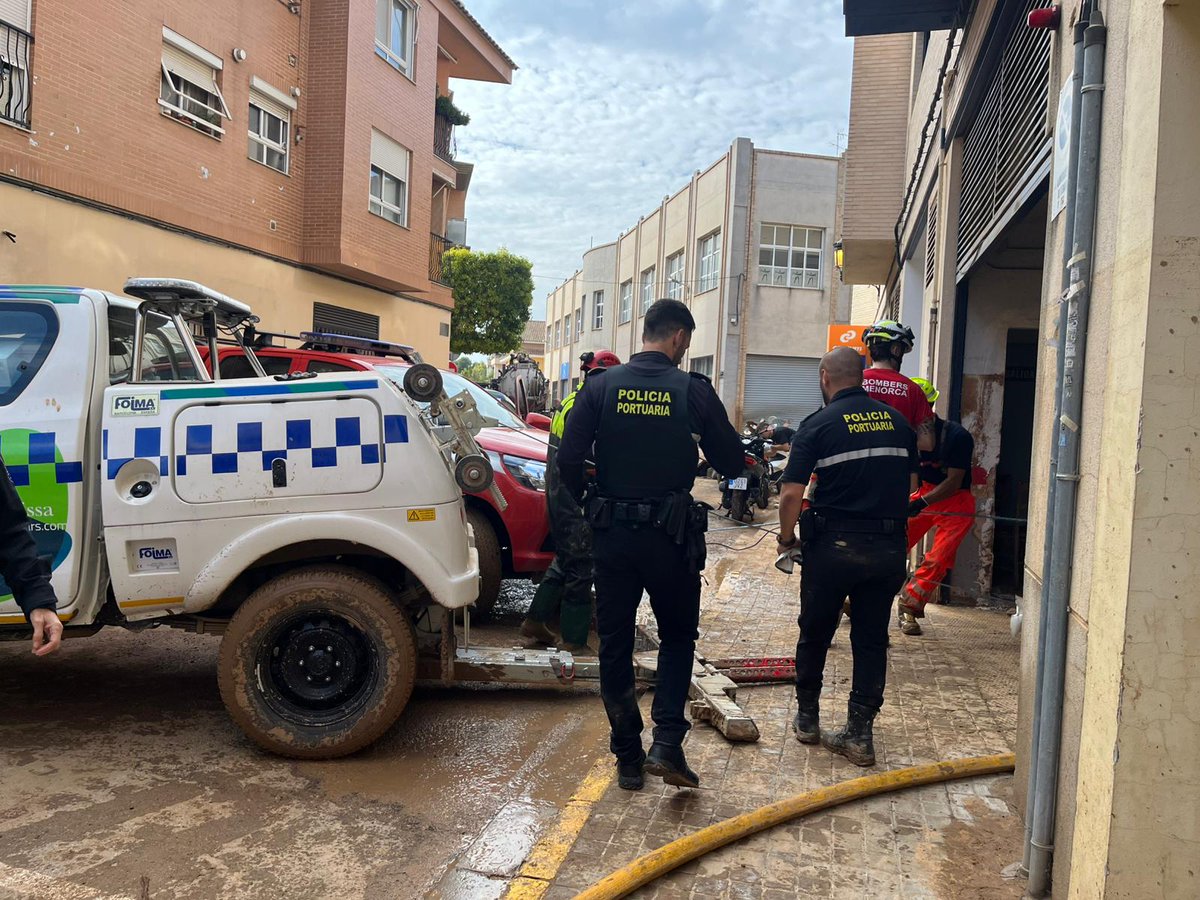 artemis casañas rodr tweet media