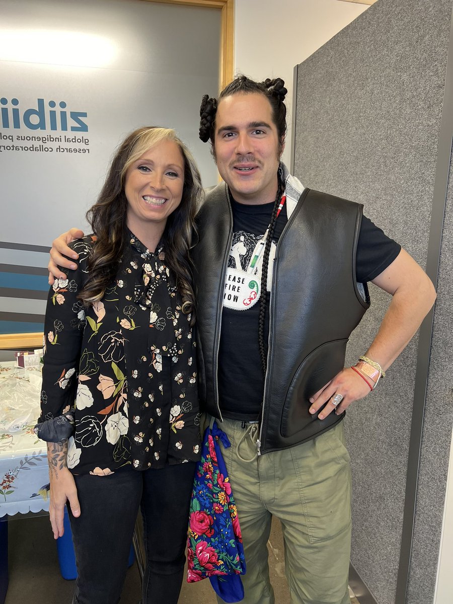 Pam_Palmater's tweet photo. Who is this person? Anyone know them? Just singing hard at our Indigenous solidarity meeting - and the Mi’kmaw Honour Song even! You’d think he was part of our Wabanaki Confederacy or something. Is this you @jdutchermusic #indigenous #firstnations #mikmaq #wolastoqey #wabanaki #endgenocide #FreePalestine