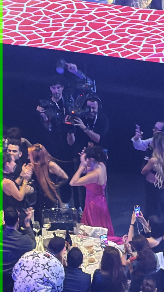xvhodar's tweet photo. ellos saben lo mucho que lo merece ruslana, la que no ha parado de currar desde que salió del programa, sus compis estan orgullosos de ella 🫶🫶🫶🫶🫶🫶🫶 https://t.co/QUtnTmf7hA